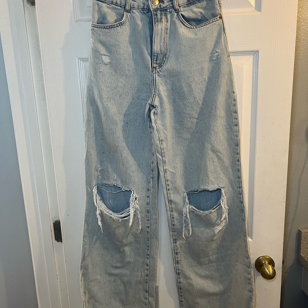 Zara Blue Boyfriend Jeans Distressed Relaxed Fit
